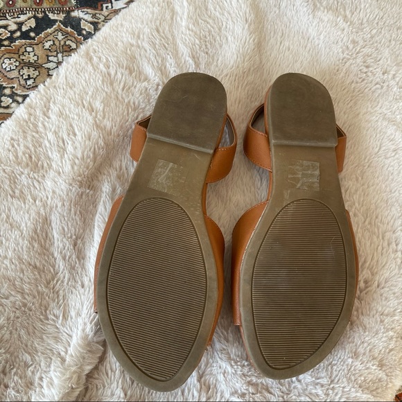 Tan Sandals - Picture 2 of 6
